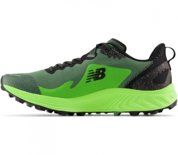 New Balance FuelCell Summit Unknown v3 Herren 43 / grün-schwarz